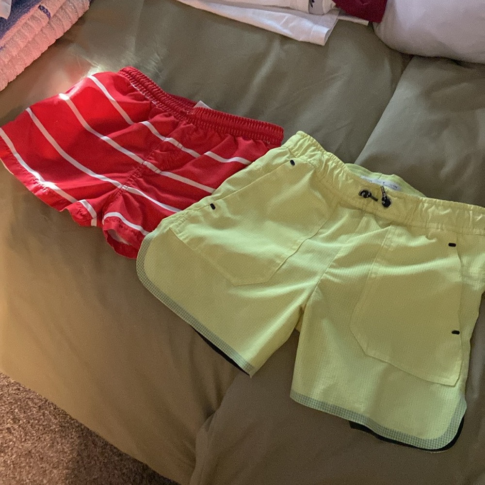 Boys Zara Swim Trunks - Picture 2 of 12